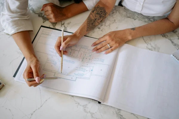 Particuliers, projet de décoration complet avec suivi des travaux